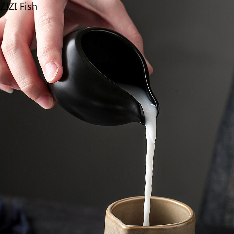 Könnyű luxus Cafe Latte Pull Virágos tejeskanna Barista Tejfőző Nordic stílusú kerámia tejeskanna Otthoni Konyha Kávétartozékok