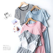 Раирана дамска нощница с обло деколте и къс ръкав за бременни