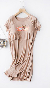 Дамска нощница с щампа подходяща за кърмачки