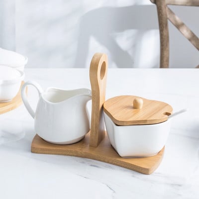 Сърцевидна чисто бяла керамична купа за захар Комплект кана за мляко с бамбукова дръжка Чаша за мляко Кана за мляко PourerPitcher JugГрънчарство за кафе