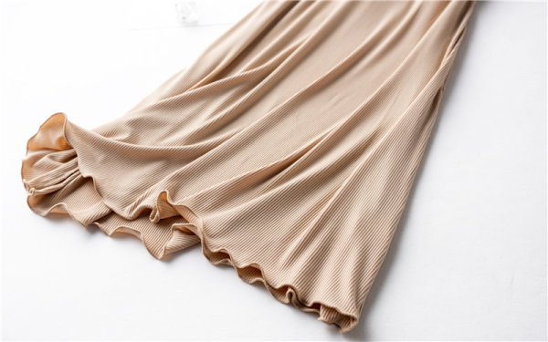 Дамска едноцветна нощница с къс ръкав за кърмачки