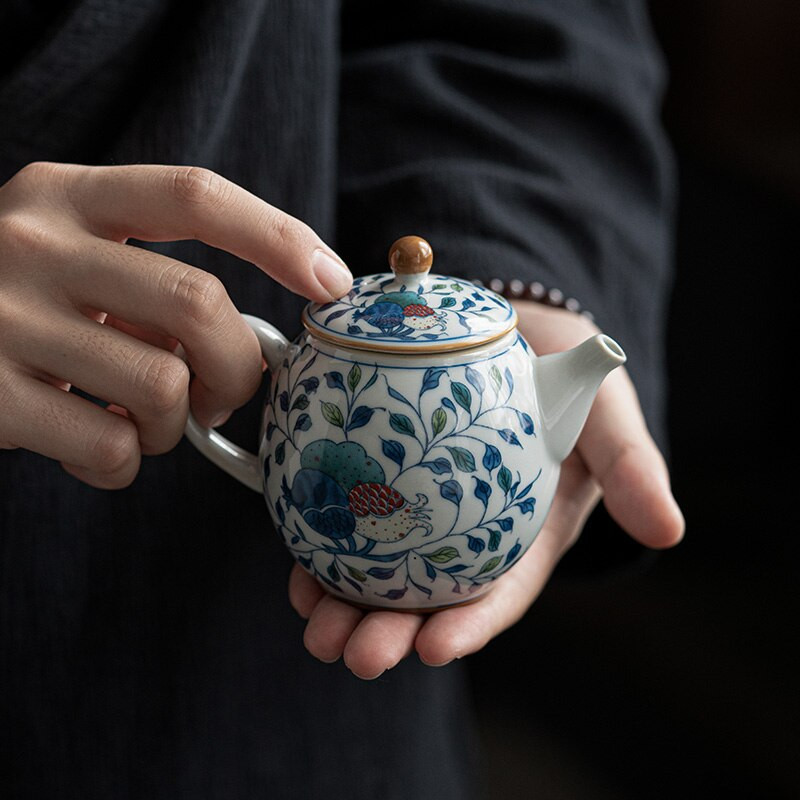 Vines ceainic ceainic rodie ceramică set de ceremonie ceai albastru și alb cu lapte oolong ceai cravată Guan Yin iasomie tip de ceai