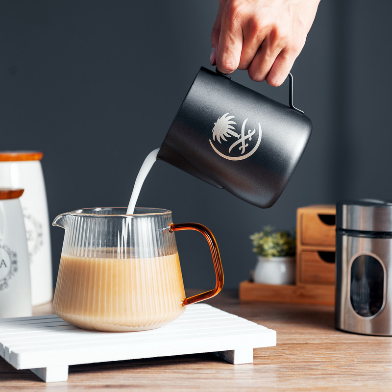 Acoperire antiaderent Oțel inoxidabil pentru spumare a laptelui Espresso Cafea Barista Latte Cappuccino Orientul Mijlociu Arabia Saudită Design