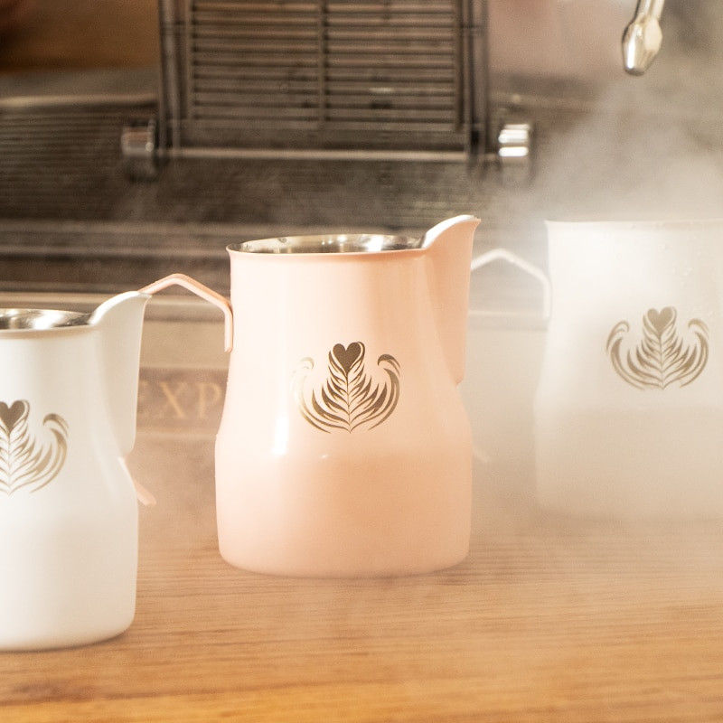 NAUJAS 350/500/700 ml nerūdijančio plieno itališkas espresso latte Art pieno putų ąsotis garuojantis ąsotis pieno putų talpa