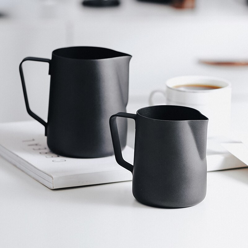 Espresso kávé tejhabos kancsó rozsdamentes acél tapadásmentes gőzölő kancsó Barista Latte Art habosító csésze fekete 350/600ml