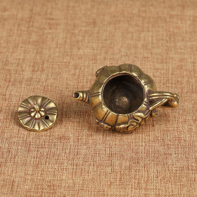 Arany színek réz sütőtök tea kisállat dekoráció mini kis teáskanna öntött sárgaréz edények kis kung fu tea lakberendezési díszek