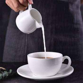 European Ceramic Milk Cang Pourer Pitcher Coffee Creamer Κούπα Λευκή πορσελάνη Μπουκάλι ζάχαρης σε σχήμα καρδιάς με δίσκο μπαμπού και καπάκι