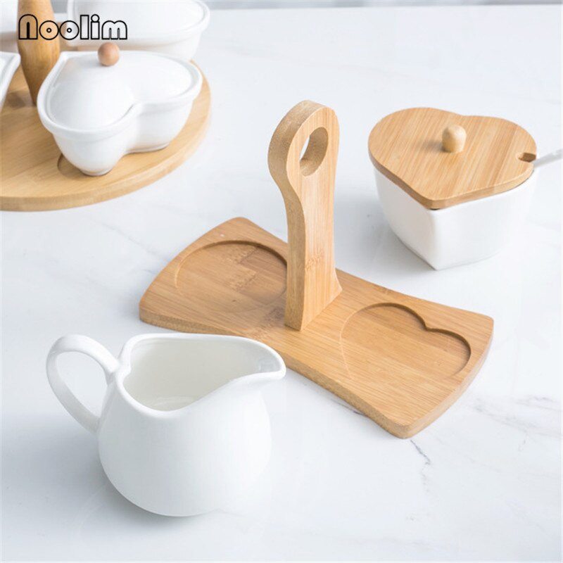 Európai kerámia tejkancsó kiöntő kancsó kávé krémes bögre fehér porcelán szív alakú cukorpalack bambusz tálcával és fedéllel