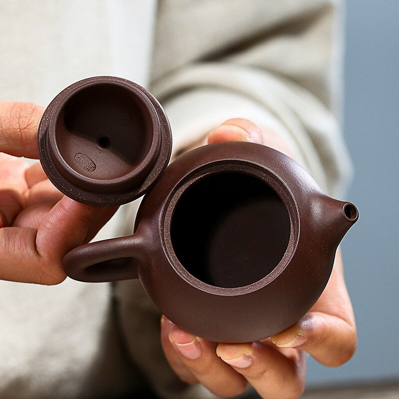 110 ml Yixing Boutique lila agyag teáskannák golyó alakú infúziós Xishi teáskanna szépség vízforraló Egyedi Zisha teáskészlet autentikus