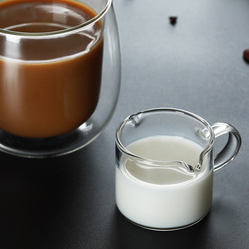 Üveg tejeskancsó ikerkiöntő Kávékrémmártás Kézműves Kávéskávékancsó kancsó 70 ml-es 2 db-os Barista tejhabosító kancsó