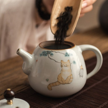 Керамична проста сладка котка Офис чайник Творчески порцеланов чайник с дръжка Домакински ретро Ru Kiln Kung Fu Чайник Съдове за напитки