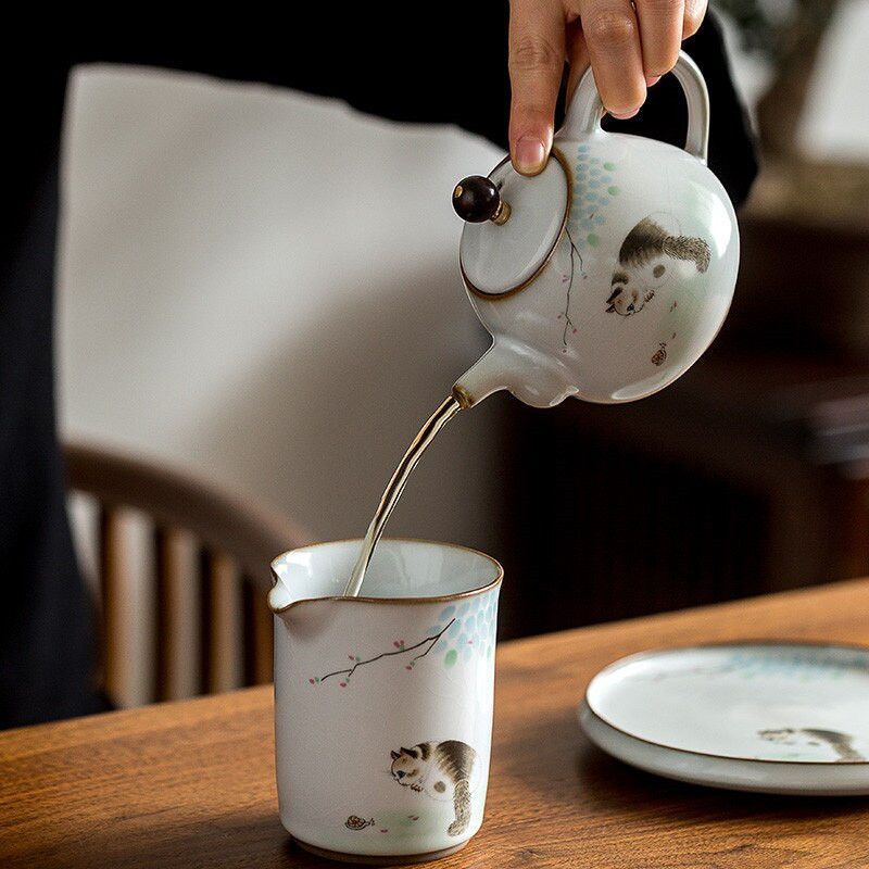 Kerámia egyszerű aranyos macska irodai teáskanna Kreatív porcelán teáskanna fogantyúval Háztartási Retro Ru Kemence Kung Fu Vízforraló Italkészlet