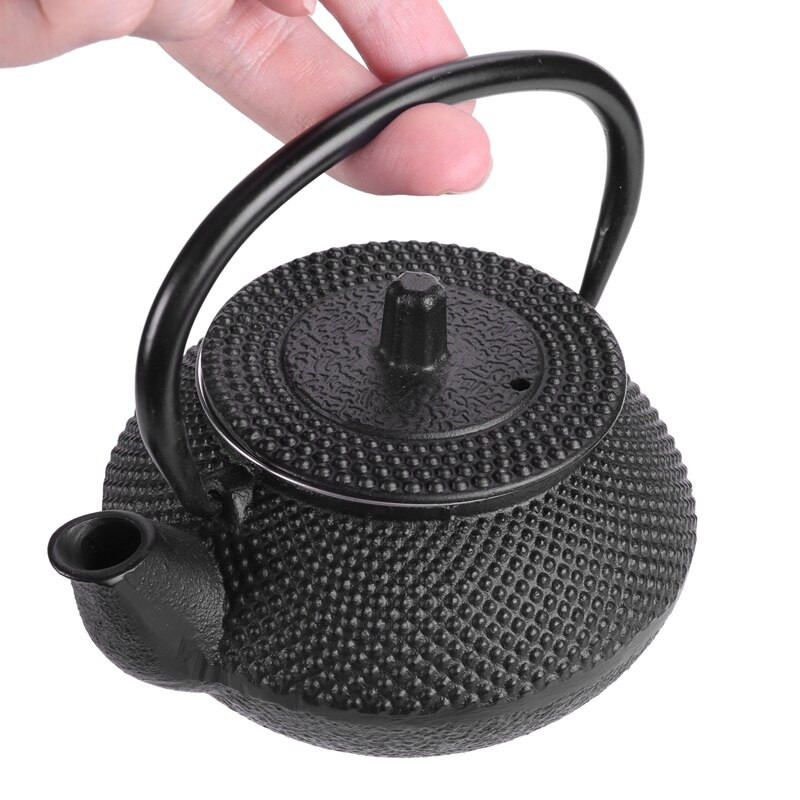 2X stílusú öntöttvas vízforraló teáskanna szűrővel, 300 ml-es teáskannával (fekete)