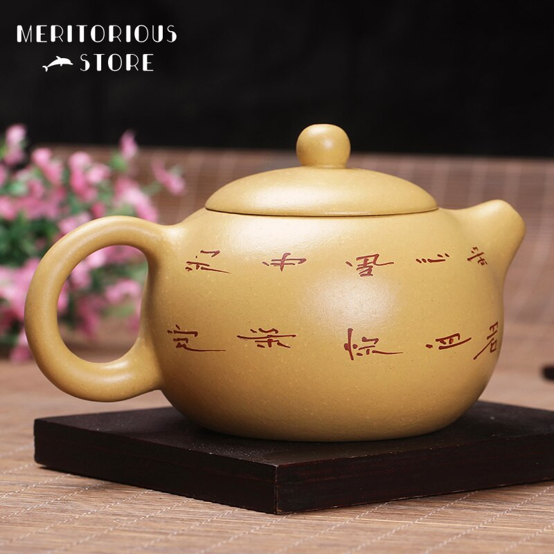 Zisha Segment Mud Xishi Yixing Purple Clay teáskanna Kínai Kongfu teáskanna 200 ml Kínai Egyedi teásedény Italkészlet Mester kézzel készített