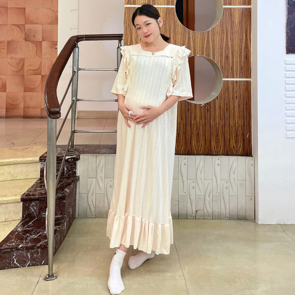 Ежедневна дамска нощница с 3/4 ръкави