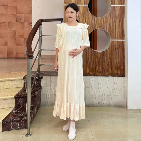 Ежедневна дамска нощница с 3/4 ръкави