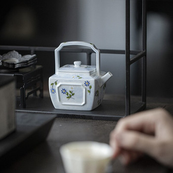 180 ml Бутикова ръчно рисувана малка маргаритка Керамичен чайник Китайски чайник Повдигаща се греда Квадратна тенджера с филтър Кунг-фу Комплект чайник