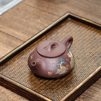 170 ml Yixing Purple Clay Teapot Master Handmade Exquisite Landscape Art Чайник Каменна Лъжица Чайник Китайска сурова руда Zisha Чаен комплект
