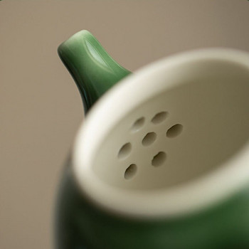 200 ml зелена стъклена глазура, керамична конусна тенджера, ръчно изработена пещ Yue Celadon Lake Stone Teapot Kung Fu Tea Set Tea Maker Hand-held Pot