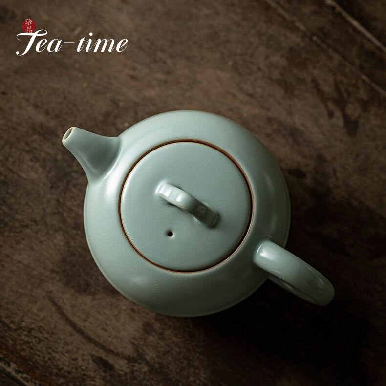 300 ml-es retro azúrkék porcelán teáskanna kézzel készített ru kemence kerámia edény szűrővel kínai teafőző Kung Fu teafőző, növelheti a játékot