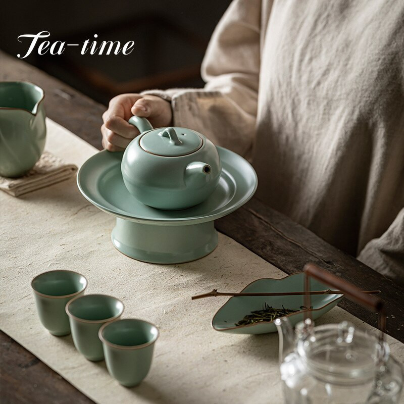 300 ml-es retro azúrkék porcelán teáskanna kézzel készített ru kemence kerámia edény szűrővel kínai teafőző Kung Fu teafőző, növelheti a játékot