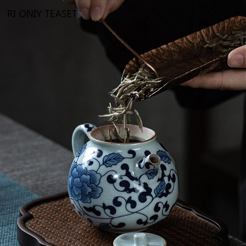 Ceainice de porțelan vintage albastru și alb de 130 ml, lucrate manual, ceainic din ceramică de capacitate mică, ceainic portabil de călătorie, set de ceai chinezesc