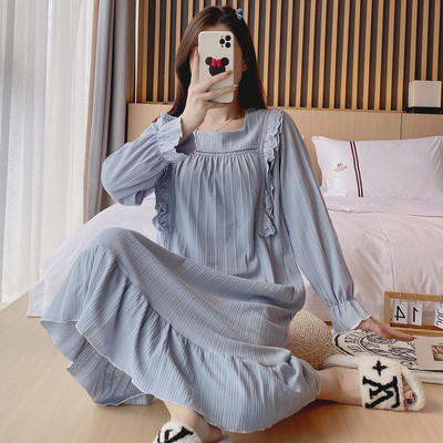 Дамска нощница с дълъг ръкав за кърмачки