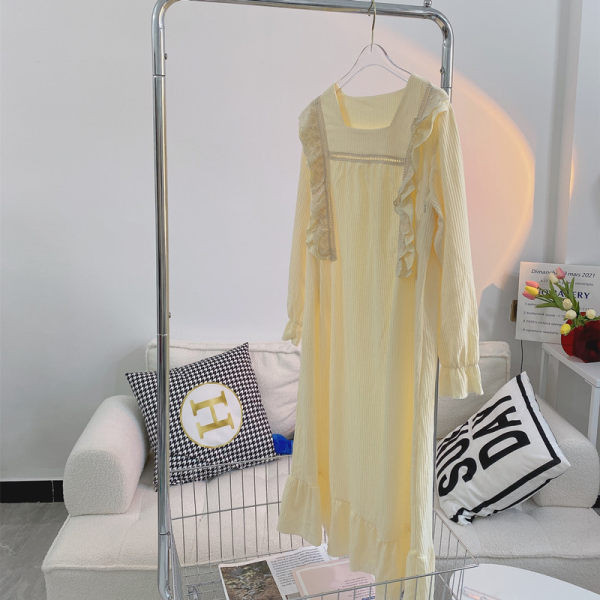 Дамска нощница с дълъг ръкав за кърмачки