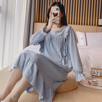 Дамска нощница с дълъг ръкав и копчета -подходяща за бременни