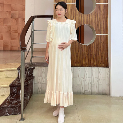 Дамска нощница с дълъг ръкав и копчета -подходяща за бременни