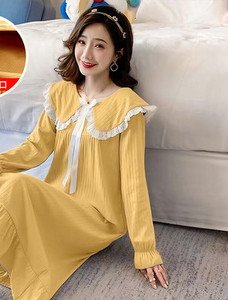 Модерна дамска нощница с панделка  -подходяща за кърмачки