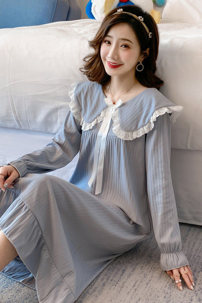 Модерна дамска нощница с панделка  -подходяща за кърмачки