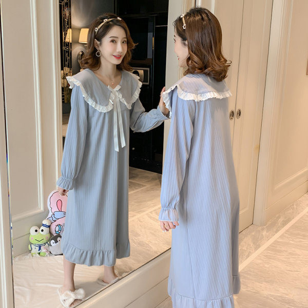 Модерна дамска нощница с панделка  -подходяща за кърмачки