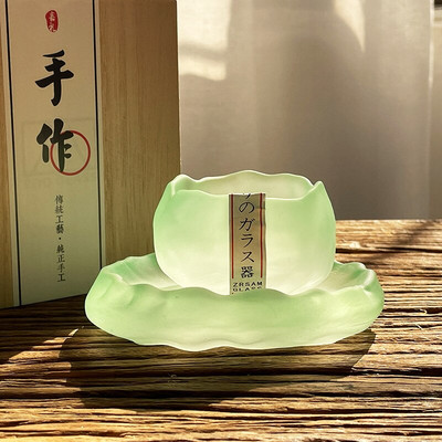 Комплект чаши за чай и чинийки от розово кристално стъкло Японско стъкло за саке Подаръци за рожден ден на момиче приятелка Изискана кутия за подарък Опаковка 55 мл