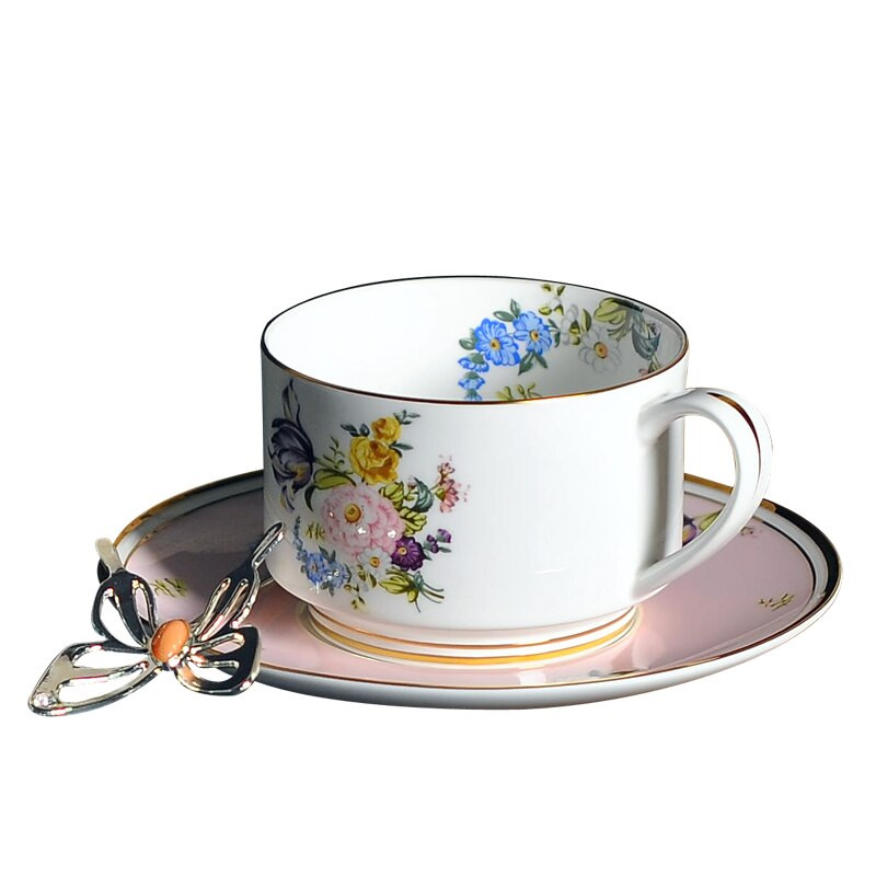 Angol eszpresszó arab kávéscsésze készlet Luxus étkészlet Bone China Reggeli bögre Kávéscsésze Porcelán Taza Kerámia Italkészlet
