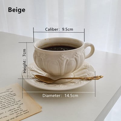 Set de ceai de ceai cu mâner decorativ de nuntă, sculptat în stil nordic, din ceramică albă.