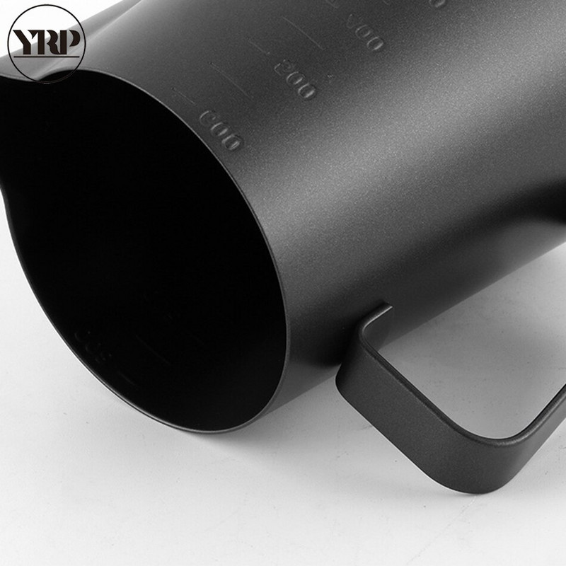 YRPCulcică de lapte din oțel inoxidabil Spumator de lapte ulcior negru Espresso Cafea Instrumente de barista Cramă de artizanat Cupă cu lapte Cana de lapte cu cântare