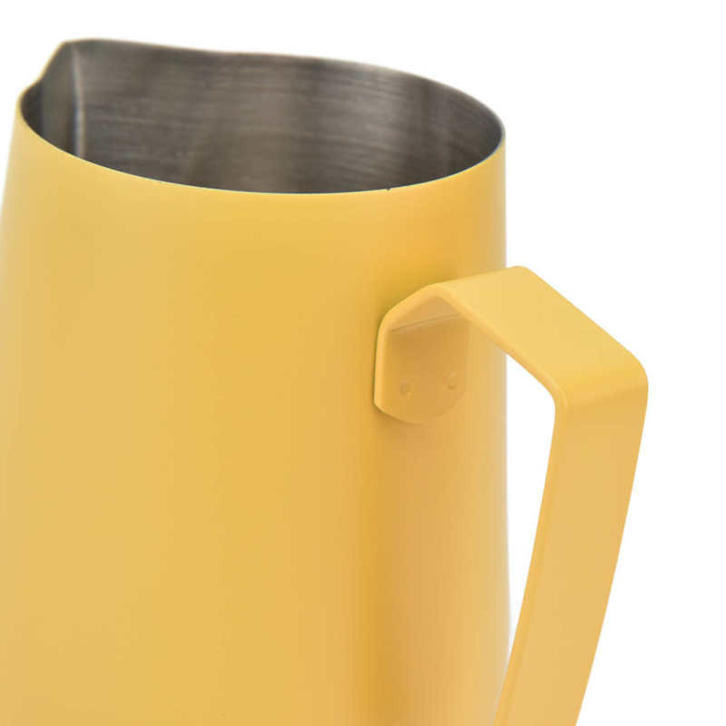 Tejhabosító kancsó Clean Integrált kialakítású habosító kancsó hegyes kifolyóval kávézókhoz