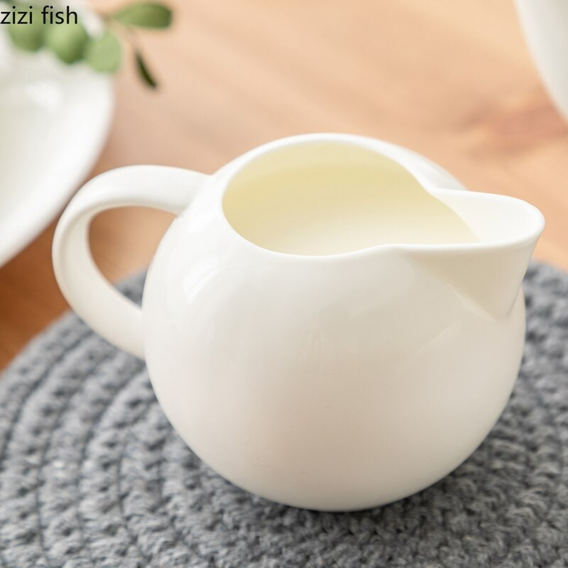 Klasszikus fehér kerámia tejkanna vízforraló Kis tejkancsó Luxus angol délutáni teáscsésze kávés bögre bögre tejeskancsó kávétartozékok