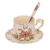 Európai csésze és csészealj készlet 250 ml/8 oz. Elefántcsont porcelán kávéscsésze Vintage virágos kerámia teáscsésze készlet csészealjjal és kanállal