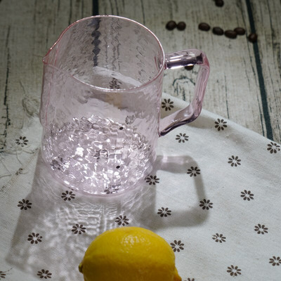 600 ml-es sűrített kézzel készített üveg kávéhúzó virághengeres kávéfőző, hozzáillő tejhab csésze készülék tejhabos kancsó