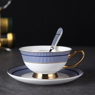 Espresso Ceramic Cute σετ τσαγιού Πολυτελή επιτραπέζια σκεύη καφέ Φλιτζάνια επιδόρπιο Αξεσουάρ Tazas Desayuno Originales Cup Cappuccino