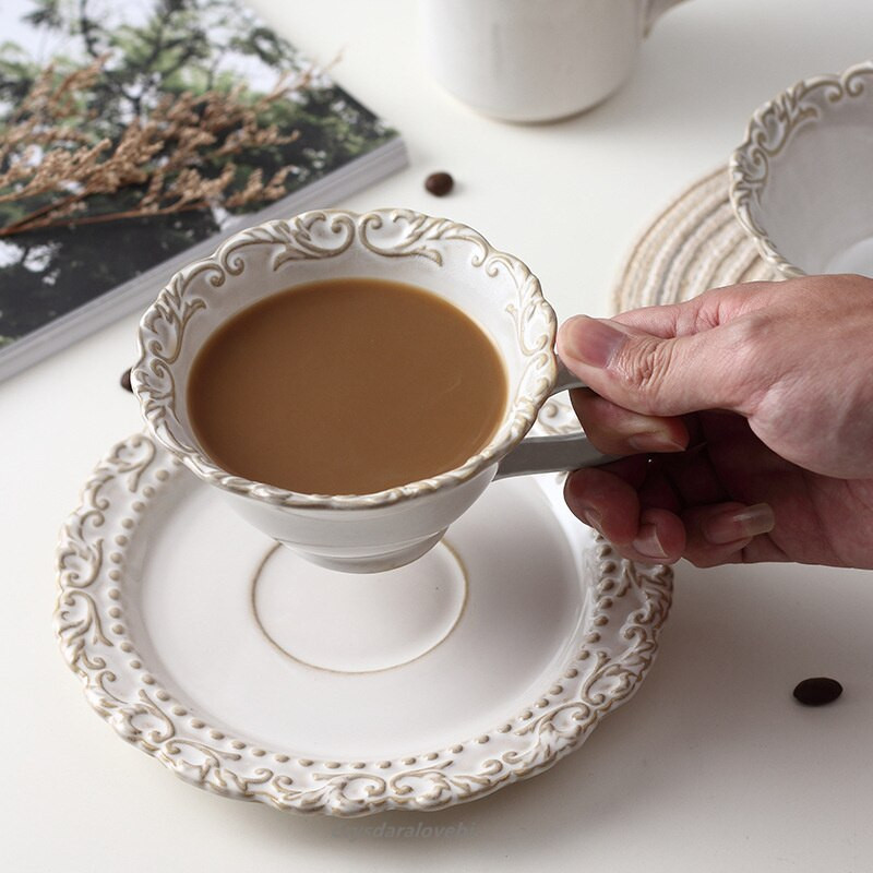 Prancūziškas Retro Relief Court Style Krosnis Keičiamas Keraminis Kavos puodelis Lėkštė Popietės Arbata Vaisių Arbatos Puodelis