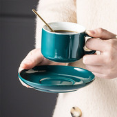230 ml-es Nordic Style Tea csésze Háztartási virágos teáscsésze Brit délutáni tea csésze és csészealj készlet Egyszerű kávéscsésze tejes csészével
