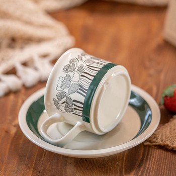 Средновековен комплект чаши за чай и чинийки с тъмно зелено цвете във финландски стил Кафе Чай Мляко Чаши лате Подарък за рожден ден Порцеланов сервиз
