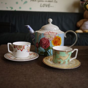 Bone China Coffee Cup Ceramic Flowers Ευρωπαϊκό Σετ φλιτζάνι τσαγιού Ελαφρύ πολυτελές vintage σκεύος Tazas De Cafe Kitchen Dining Bar EB5BD