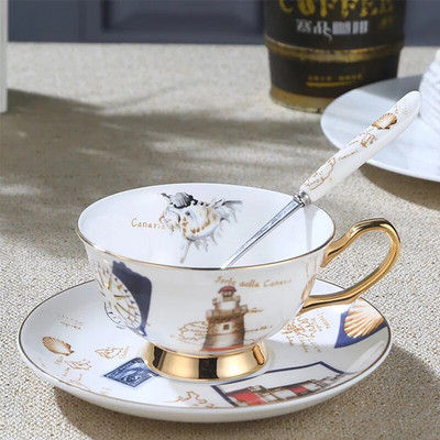 180 ml-es európai retro királyi stílusú kávés csészekészlet csészealj kanállal Csúcskategóriás porcelán kávéscsésze szett otthoni vállalkozáshoz
