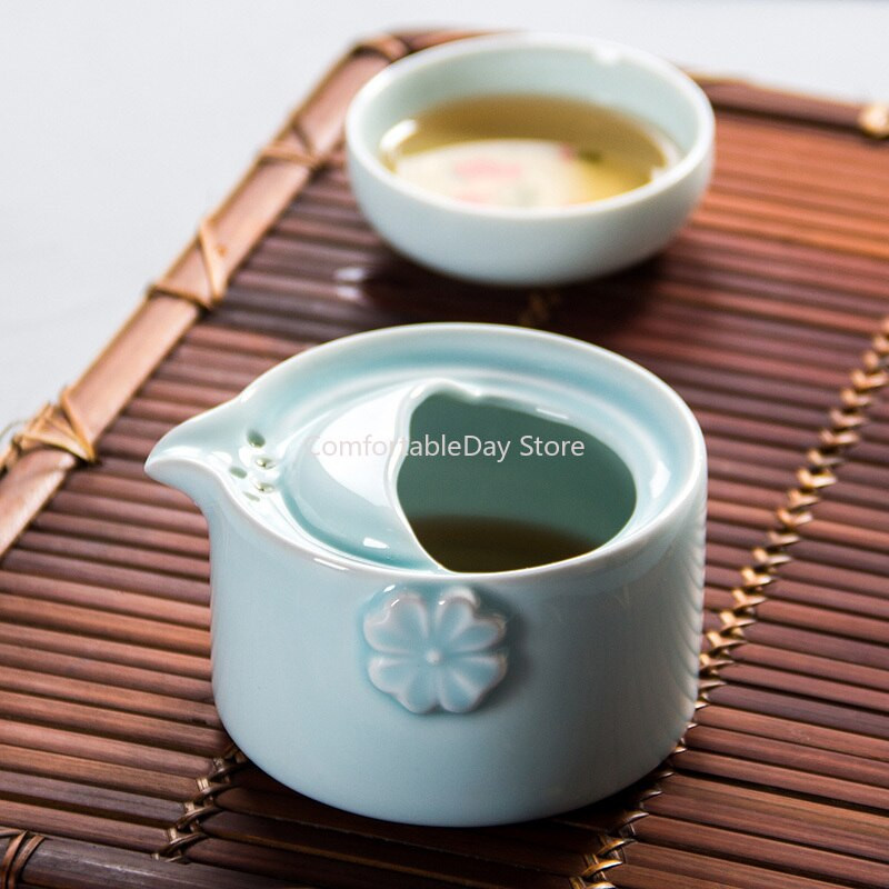 Celadon teáskanna utazó teáscsésze kerámia halpohár vízforraló kerámia hordozható utazó teáskészlet barát ajándékok 1 Gaiwan 1 csésze porcelán D038