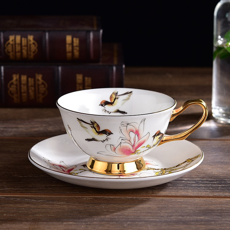 Set de căni de ceai Pictură de artă chineză Îmbrăcăminte de cafea culturală orientală Seturi de cafea din oase din China Cei de cadou de lux și farfurii cu lingură