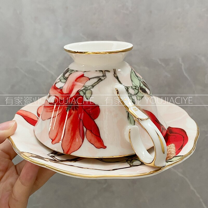 Porcelianiniai puodeliai Kavos puodelis Espreso Paslaugos Dubenys Gražūs daugkartinio naudojimo Arabų arbatos puodelių rinkinys Prabangūs stalo reikmenys Taza Ceramica Gėrimai